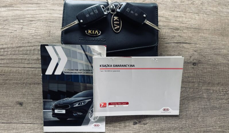 Kia Ceed full