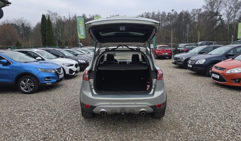 SUV FORD Kuga  2010 Diesel Automatyczna 4×4 (stały) Inny kolor 5 5 Niemcy Metalik full