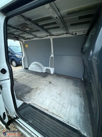 Volkswagen Transporter full