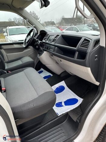 Volkswagen Transporter full