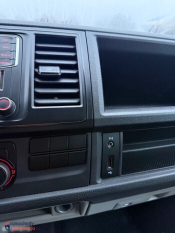 Volkswagen Transporter full