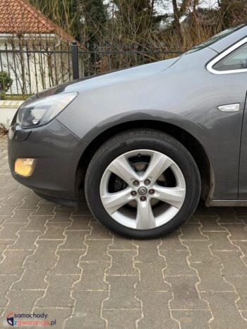 Opel Astra 1.4 Turbo full