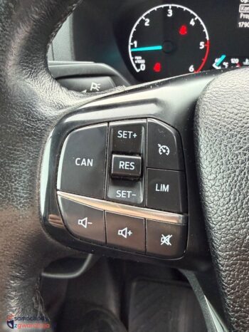 Ford Transit Custom full