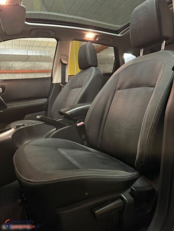 Nissan Qashqai 2.0 dCi 4 x 4 DPF tekna full