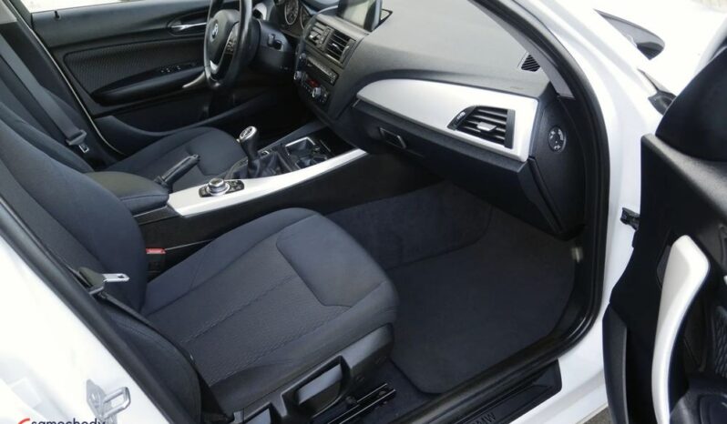BMW Seria 1 118d DPF Edition Sport full
