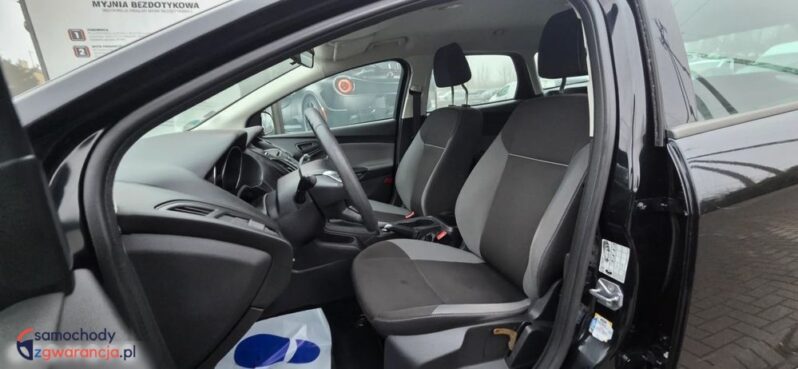 Ford Focus 1.0 EcoBoost Start-Stopp-System Champions Edition full