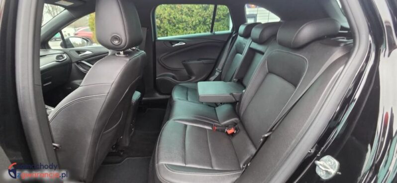 Opel Astra ver-1-4-t-elite-s-s full