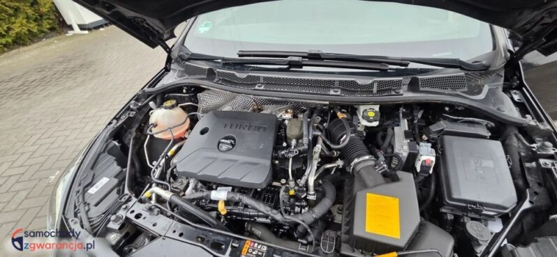 Opel Astra ver-1-4-t-elite-s-s full