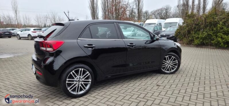 Kia Rio 1.0 T-GDI 120 Platinum Edition full