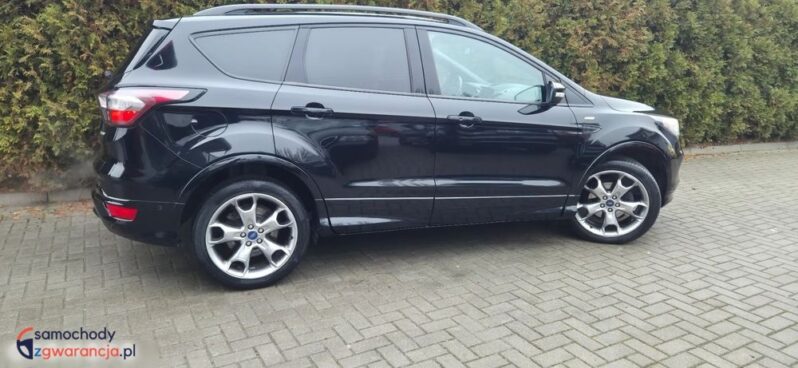 Ford Kuga 1.5 EcoBoost 2×4 ST-Line full