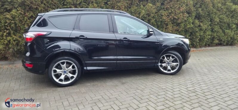 Ford Kuga 1.5 EcoBoost 2×4 ST-Line full