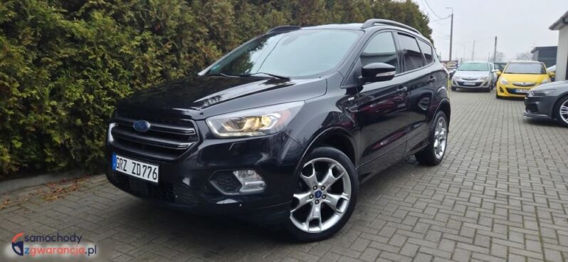 Ford Kuga 1.5 EcoBoost 2×4 ST-Line full