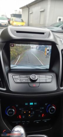 Ford Kuga 1.5 EcoBoost 2×4 ST-Line full