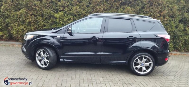 Ford Kuga 1.5 EcoBoost 2×4 ST-Line full