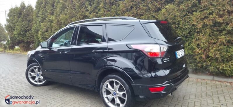 Ford Kuga 1.5 EcoBoost 2×4 ST-Line full