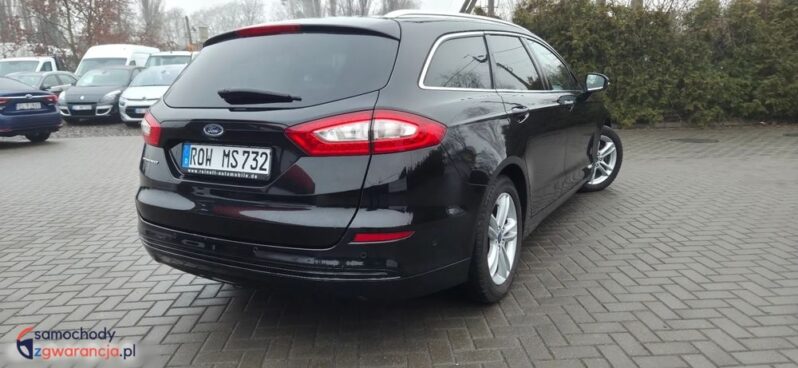 Ford Mondeo full