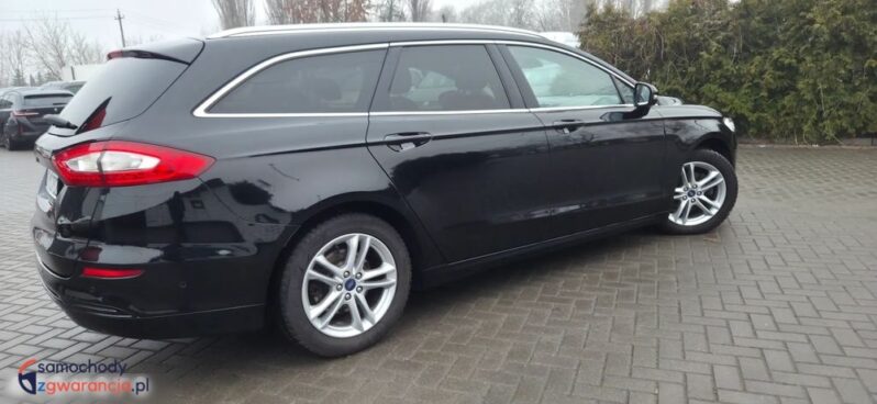 Ford Mondeo full