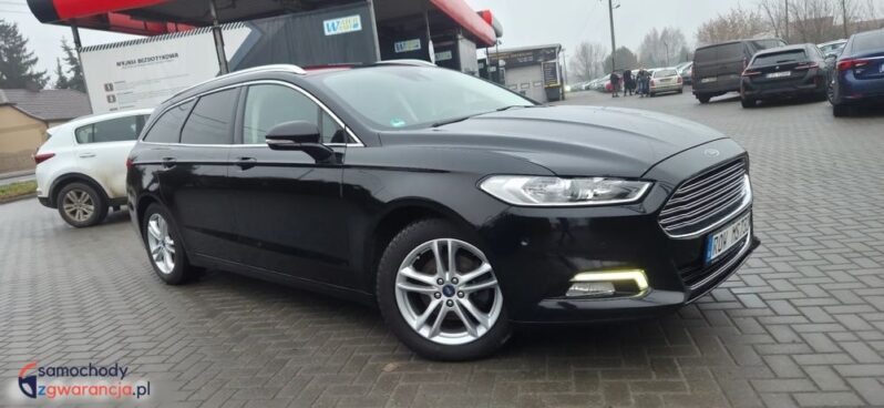 Ford Mondeo full