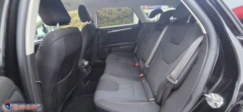 Ford Mondeo full