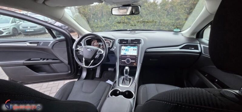 Ford Mondeo full