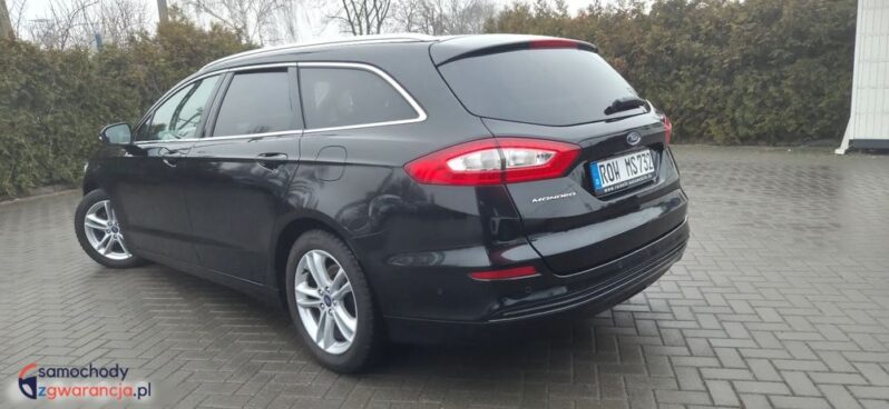 Ford Mondeo full