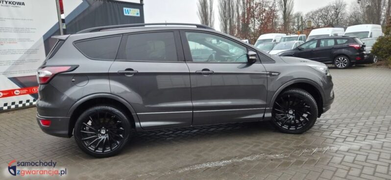Ford Kuga 1.5 EcoBoost 2×4 ST-Line full