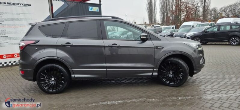 Ford Kuga 1.5 EcoBoost 2×4 ST-Line full