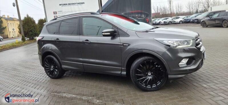 Ford Kuga 1.5 EcoBoost 2×4 ST-Line full