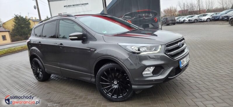 Ford Kuga 1.5 EcoBoost 2×4 ST-Line full