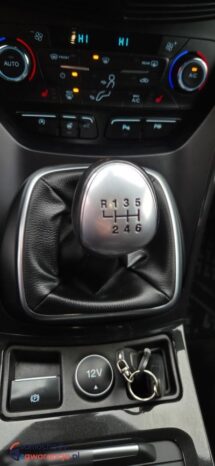 Ford Kuga 1.5 EcoBoost 2×4 ST-Line full