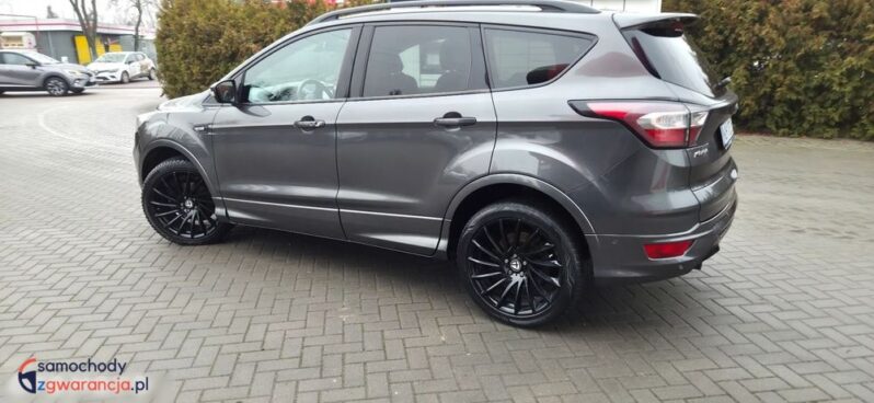 Ford Kuga 1.5 EcoBoost 2×4 ST-Line full