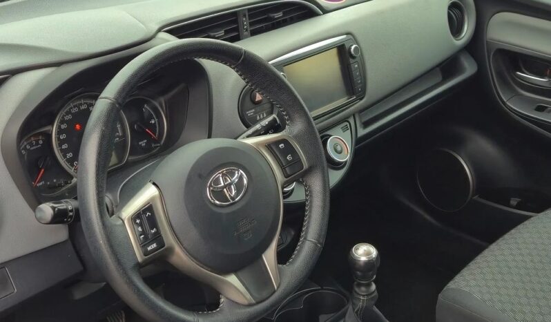 Toyota Yaris 1.33 Selection Vibe full