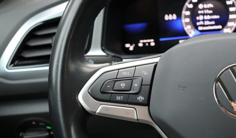 VOLKSWAGEN T-ROC 1.0 TSI, 1 WŁAŚCICIEL, NISKI PRZEBIEG, SERWISOWANY, KRAJOWY full