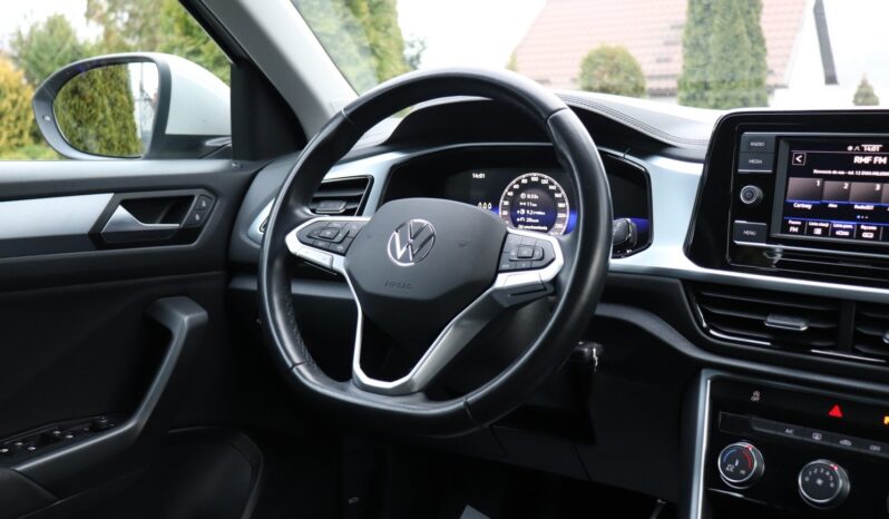 VOLKSWAGEN T-ROC 1.0 TSI, 1 WŁAŚCICIEL, NISKI PRZEBIEG, SERWISOWANY, KRAJOWY full