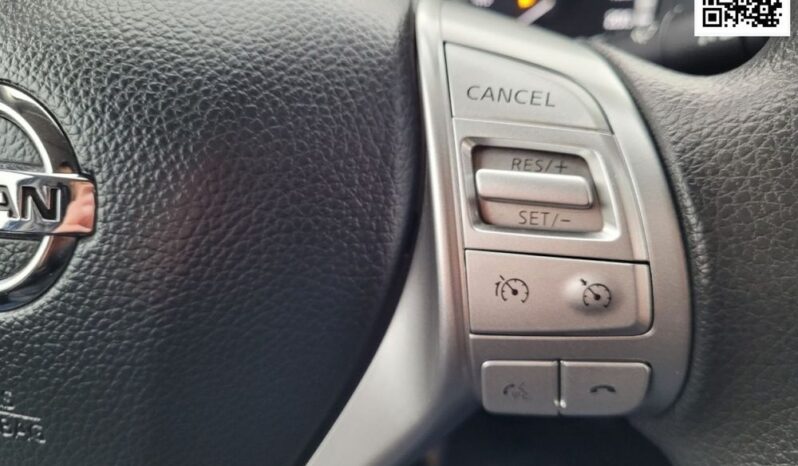 Nissan Navara full