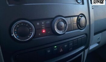 Mercedes-Benz Sprinter full