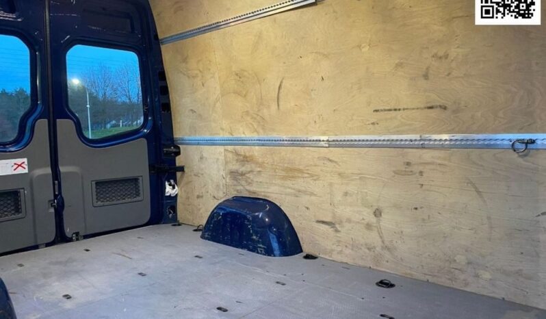 Mercedes-Benz Sprinter full