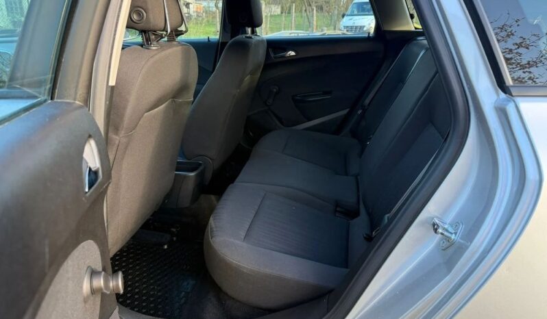 Opel Astra full