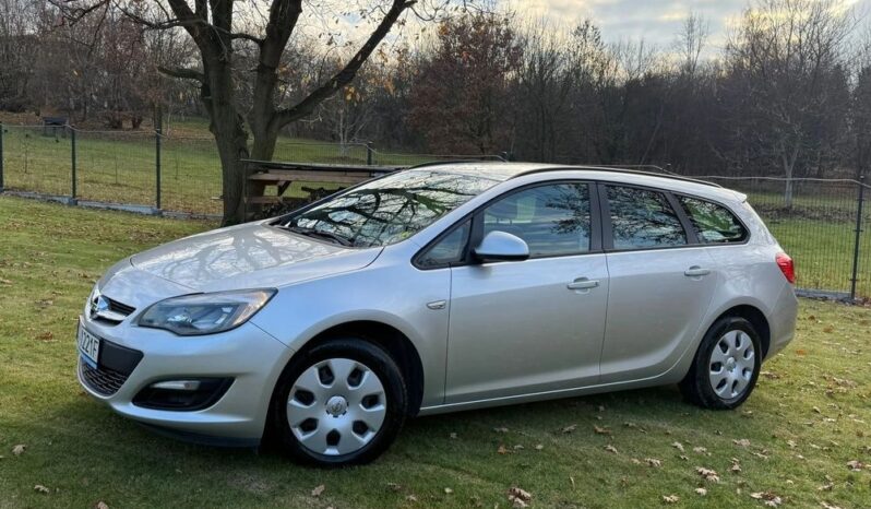 Opel Astra full