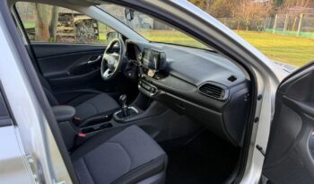 Hyundai i30 full