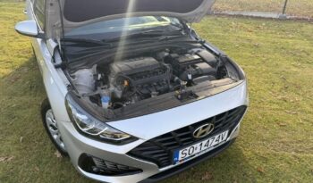 Hyundai i30 full