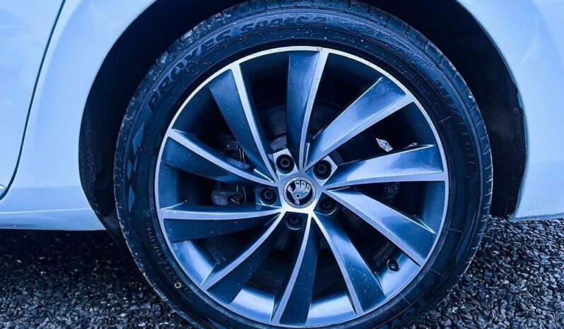 Skoda Superb 2.0 TDI 4×4 L&K full