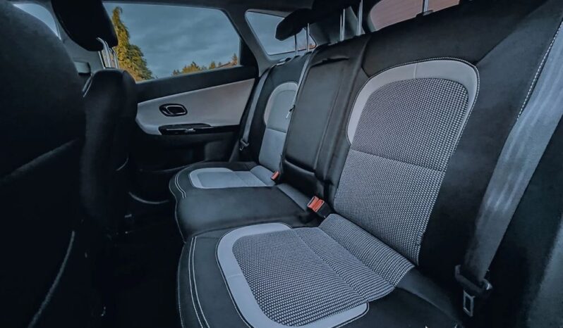 Kia Ceed 1.6 CRDi M full