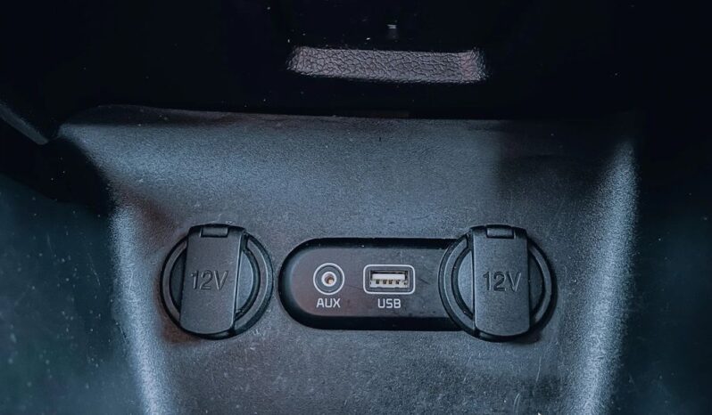 Kia Ceed 1.6 CRDi M full