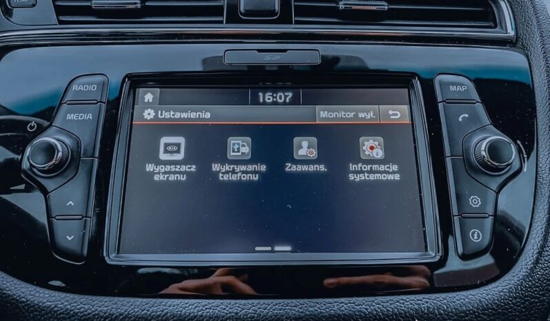 Kia Ceed 1.6 CRDi M full