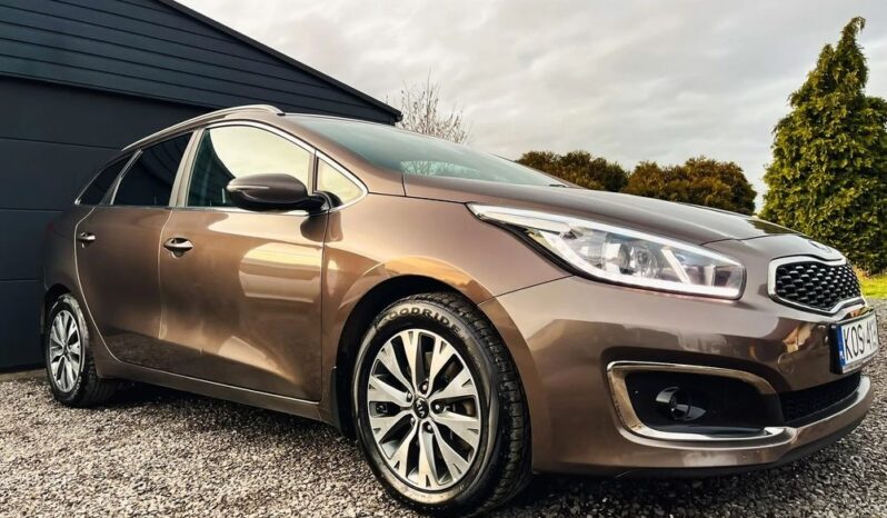 Kia Ceed 1.6 CRDi M full
