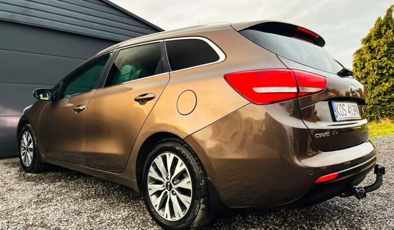 Kia Ceed 1.6 CRDi M full
