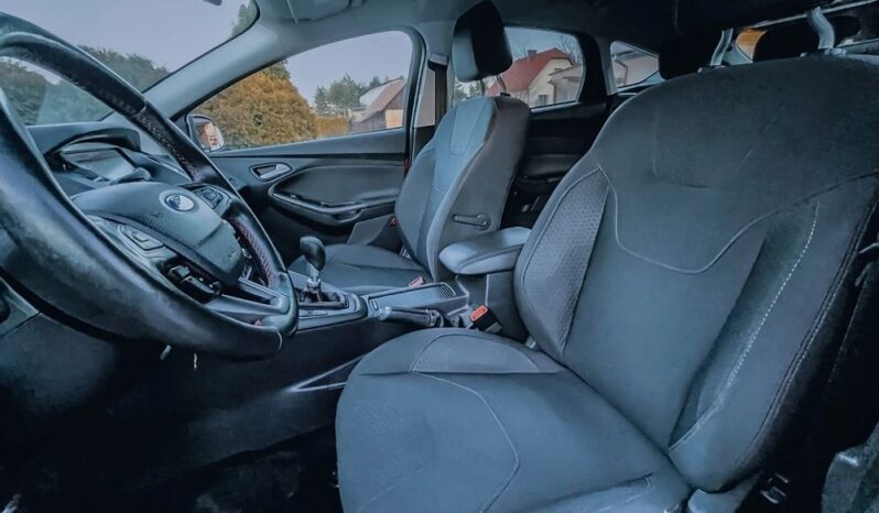 Ford Focus 1.5 EcoBoost Trend Sport ASS full