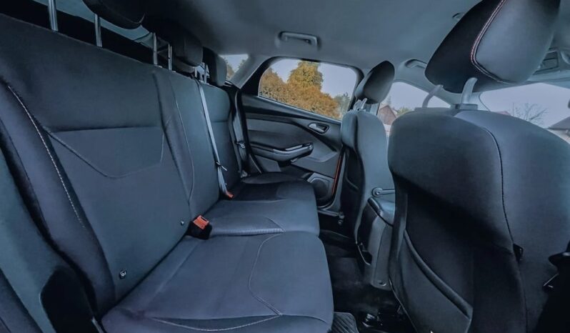 Ford Focus 1.5 EcoBoost Trend Sport ASS full