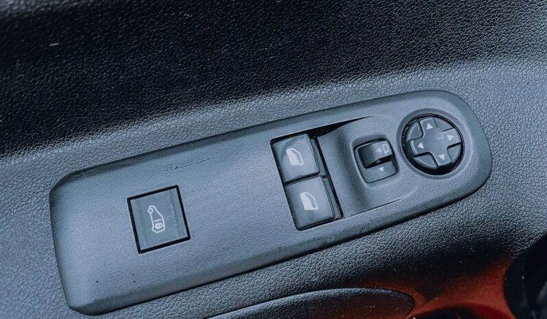 Peugeot Partner 4×4 Long Asphalt full